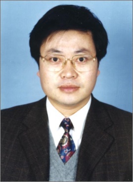 田鑫.jpg